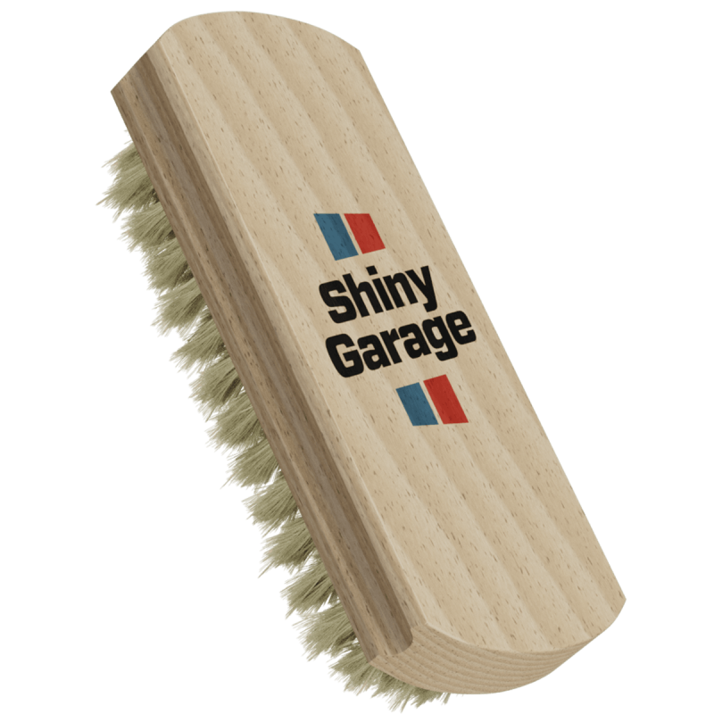 Shiny Garage Leather Brush